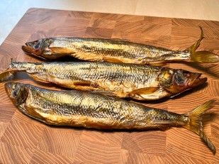 Вяленое мясо: Корюшка х/к (крупная)